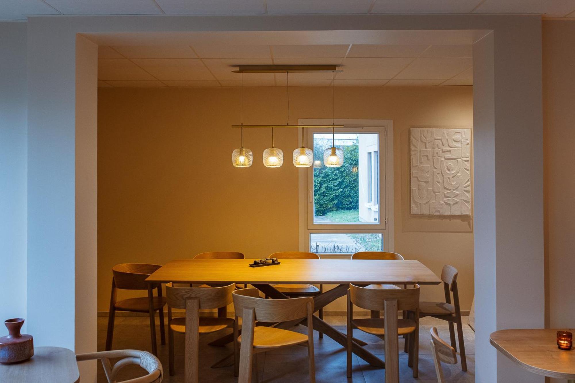 B Hotel Troyes Aeroport La Chapelle-Saint-Luc Екстериор снимка