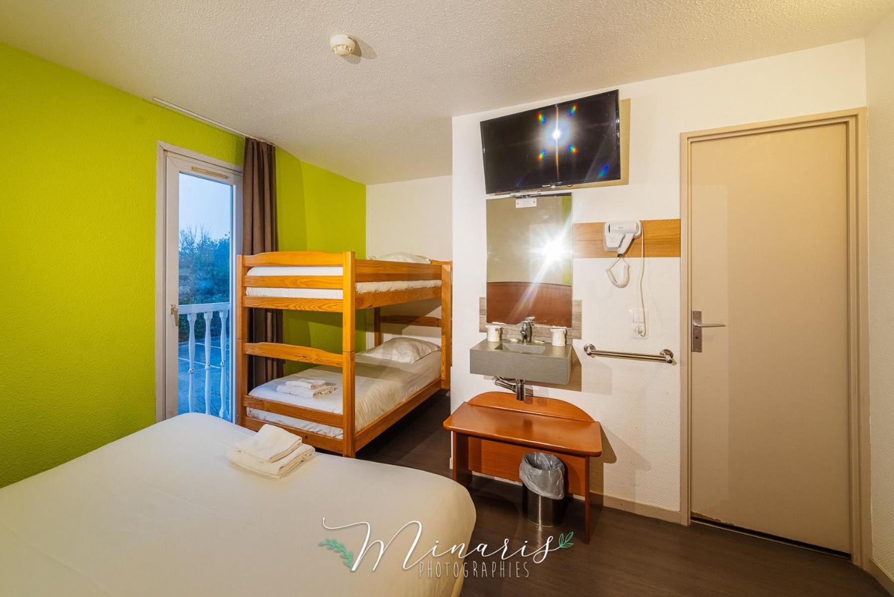 B Hotel Troyes Aeroport La Chapelle-Saint-Luc Екстериор снимка